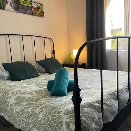 Apartment Bocage A *